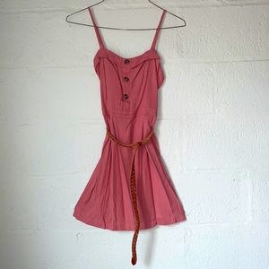 Sweet Wanderer small dusty pink dress